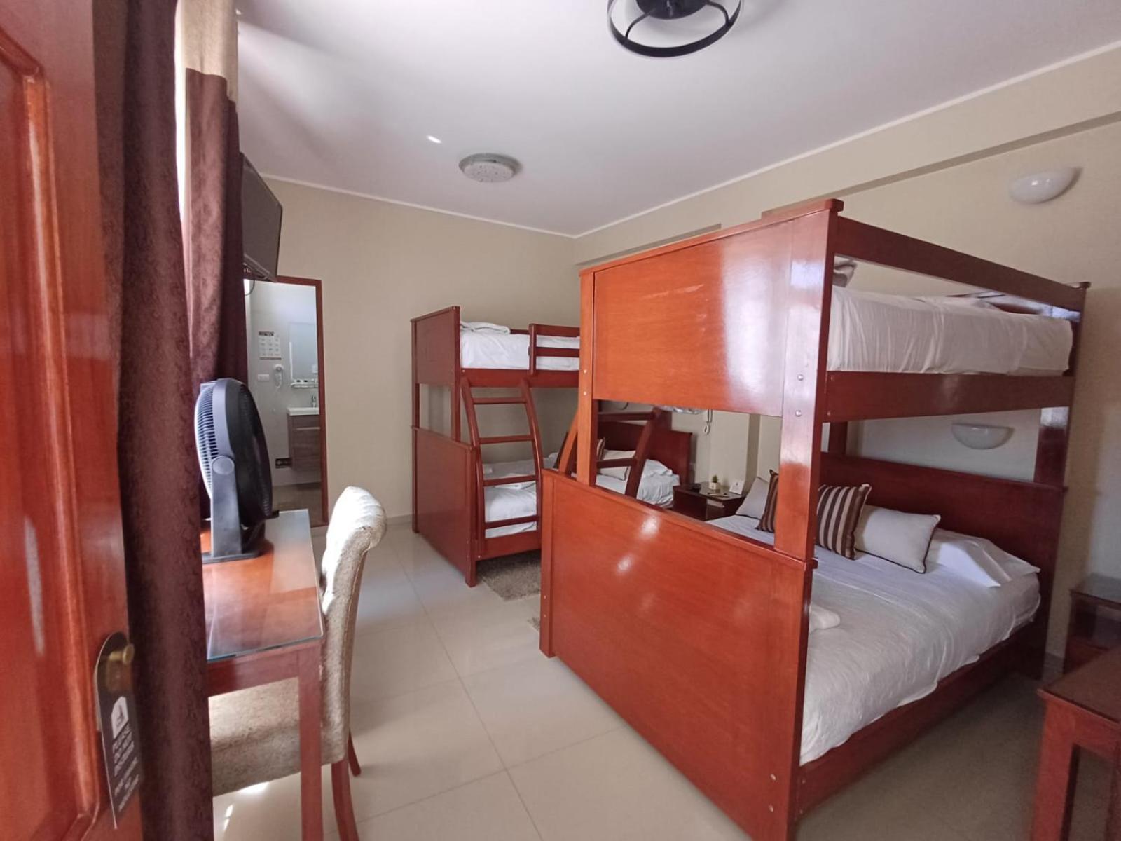 Arena Hostal باراكاس المظهر الخارجي الصورة