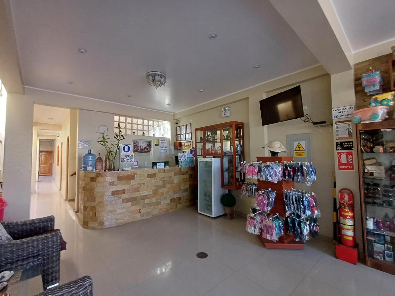 Arena Hostal باراكاس المظهر الخارجي الصورة