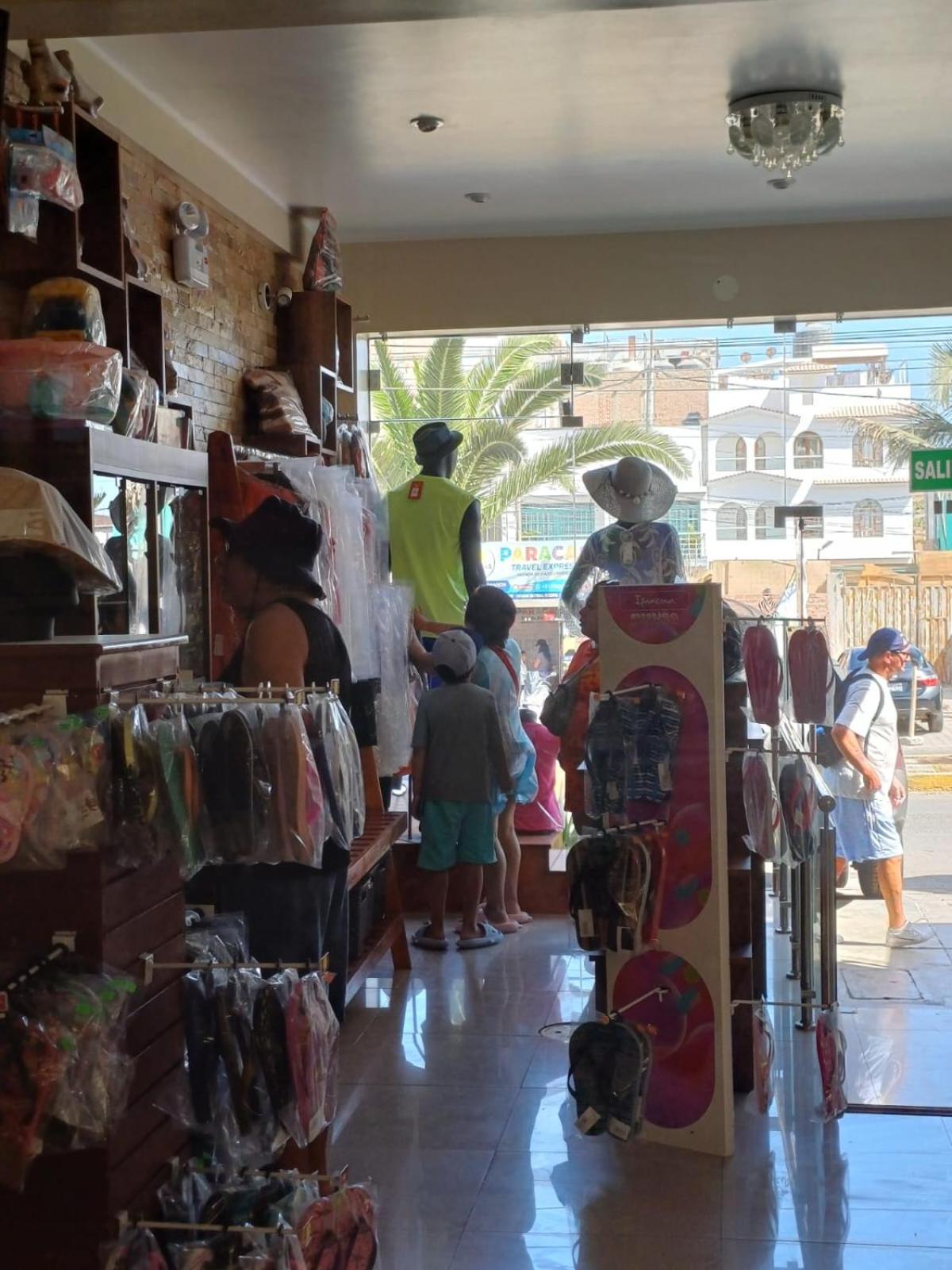 Arena Hostal باراكاس المظهر الخارجي الصورة