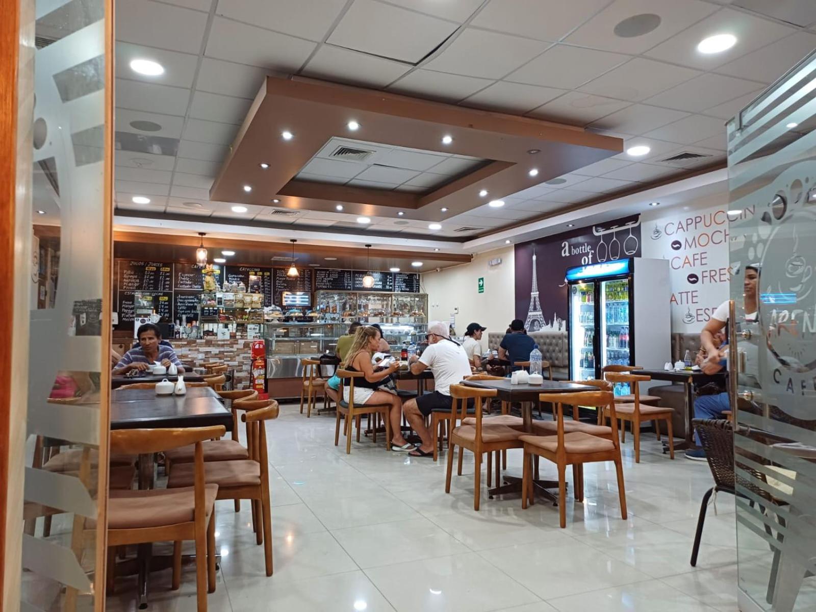 Arena Hostal باراكاس المظهر الخارجي الصورة