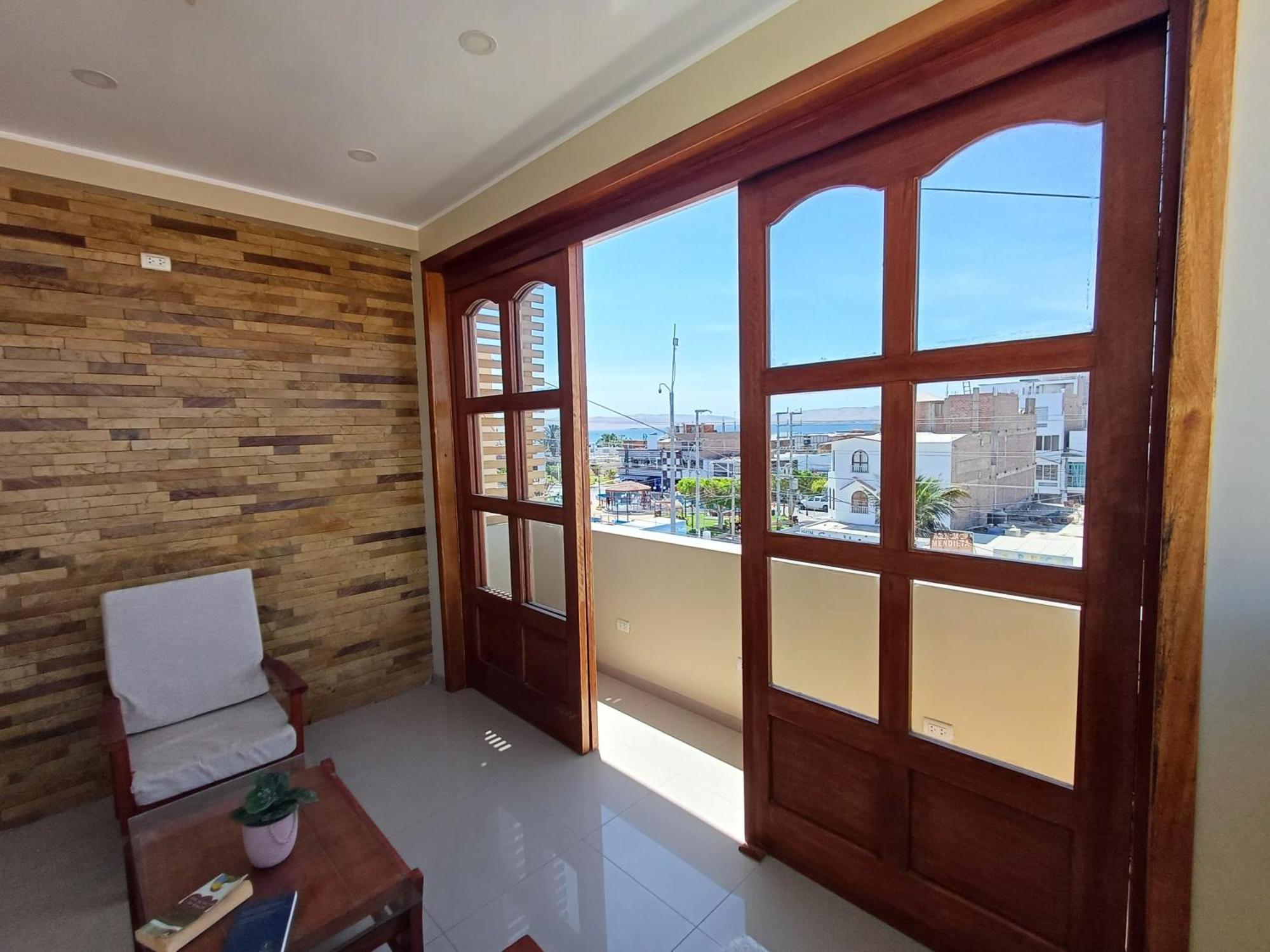 Arena Hostal باراكاس المظهر الخارجي الصورة